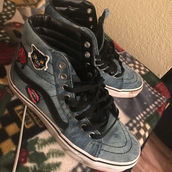 Vans - Picture 2 of 3